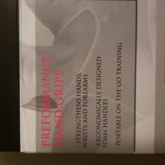 Cover Girl Active Hand Grips - Picture 2 of 2